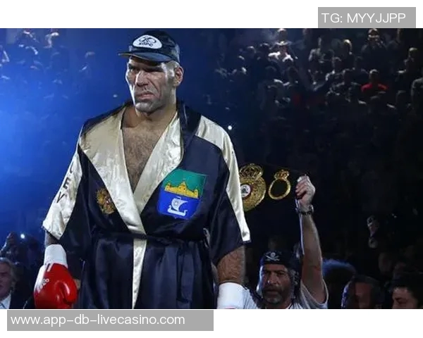 瓦鲁耶夫与霍的巅峰对决谁将成为拳坛新王者